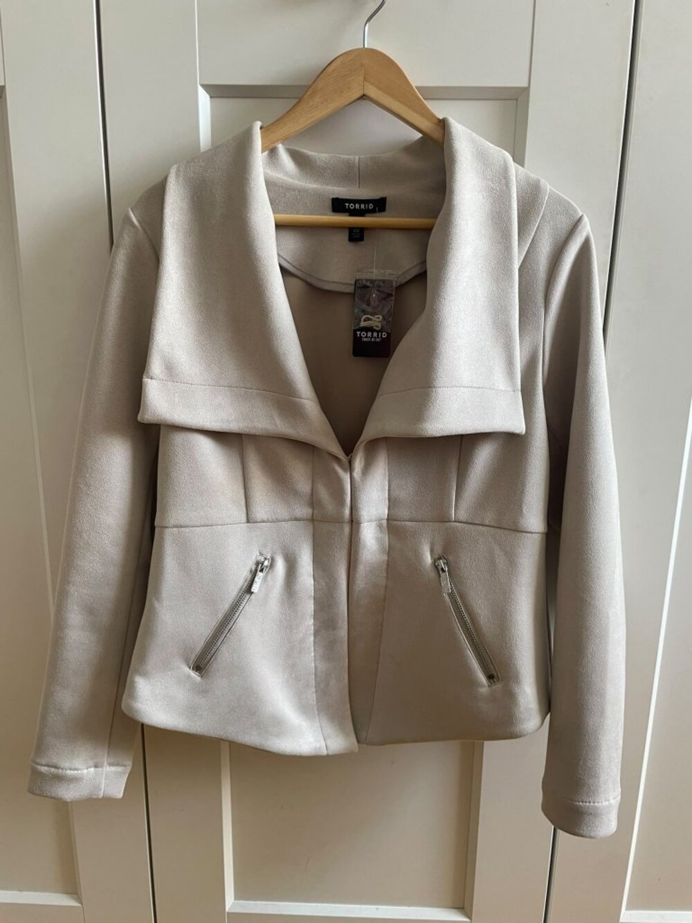 NWT Torrid Grey Faux Suede Peplum Jacket | Size 00